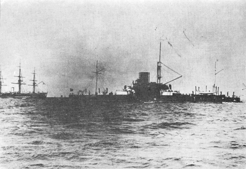 Броненосец "Петр Великий"