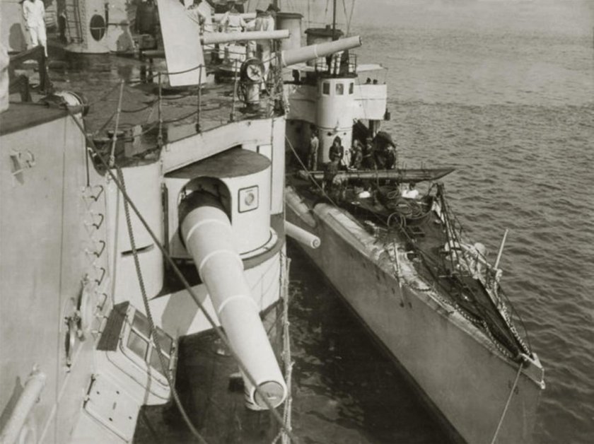 Броненосный крейсер Шарнхорст