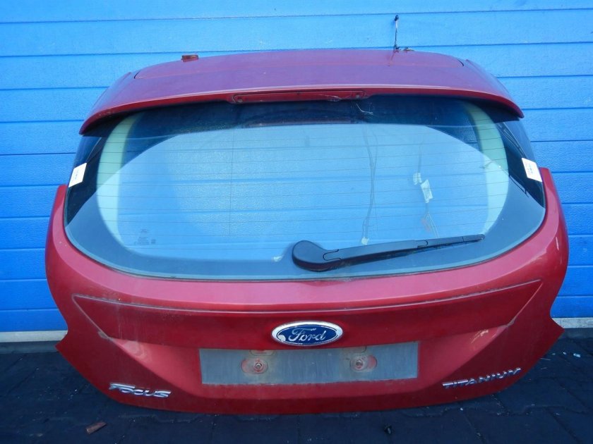 Крышка багажника Форд фокус 3