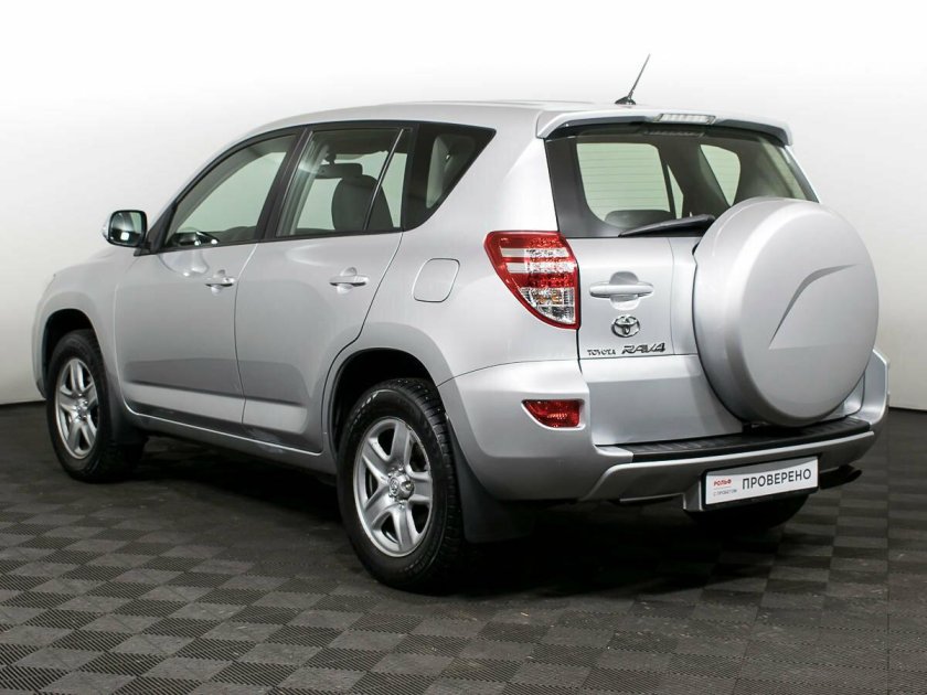 Toyota rav4 2011