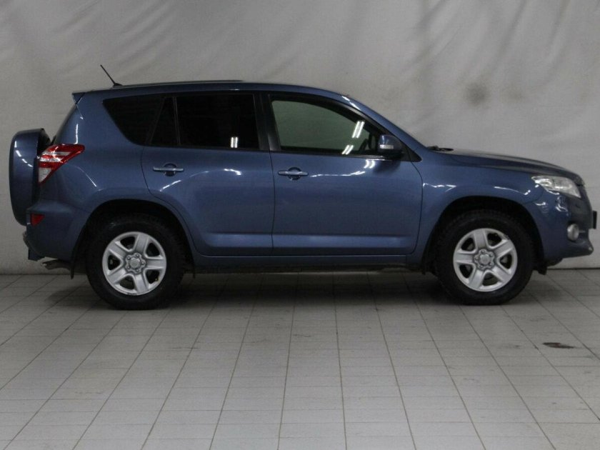 Toyota rav4 3 поколение
