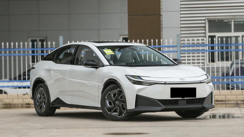Тойота электромобиль
