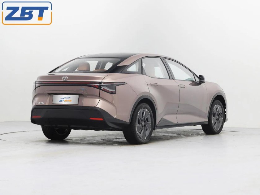 Тойота электромобиль