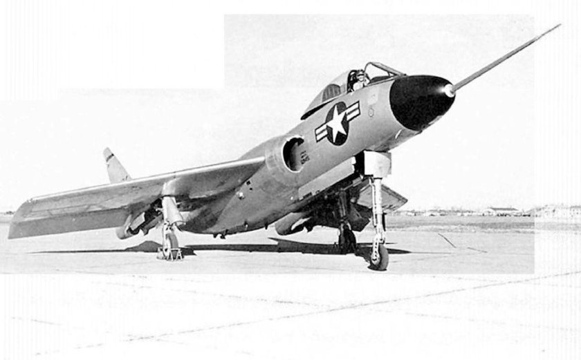 Chance Vought f7u-1 “Cutlass”.