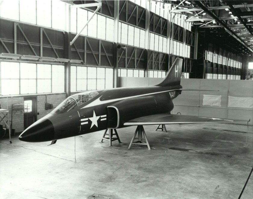 Самолёт f3h_Demon