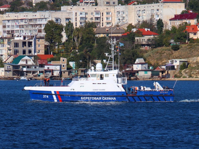 Тайфун пограничный корабль