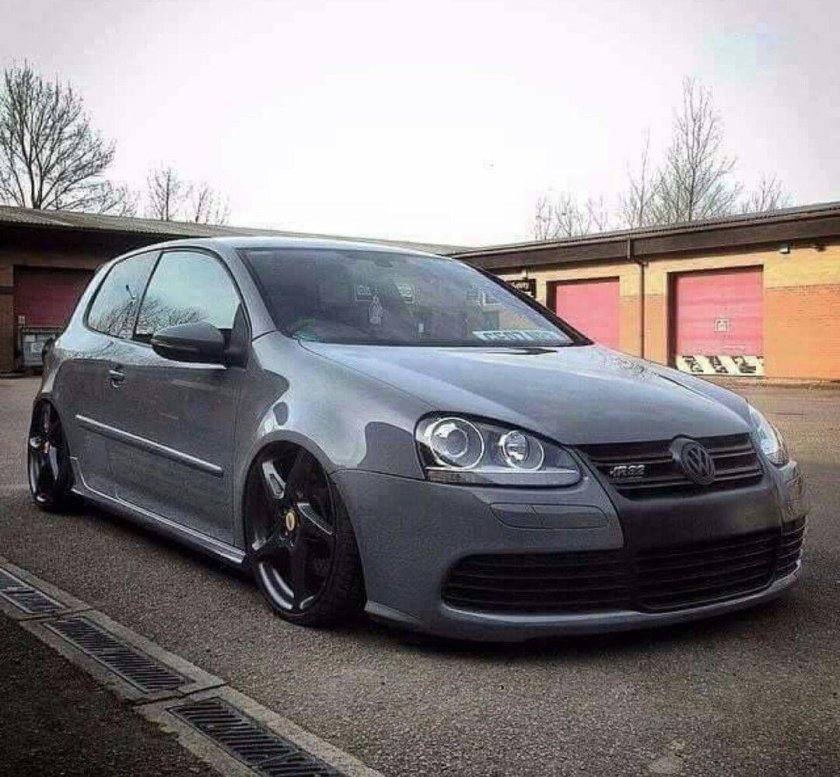 VW Golf r32 mk5