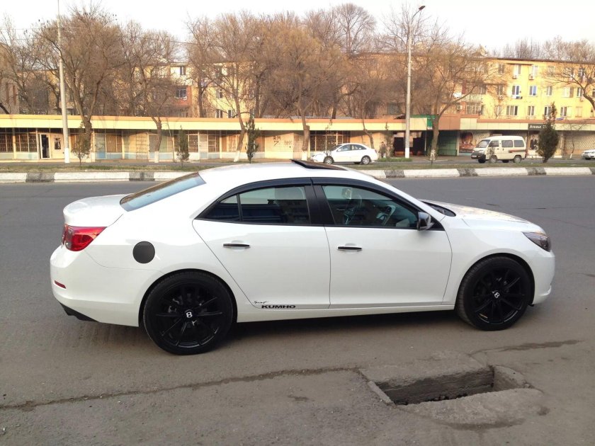 Chevrolet Malibu r19