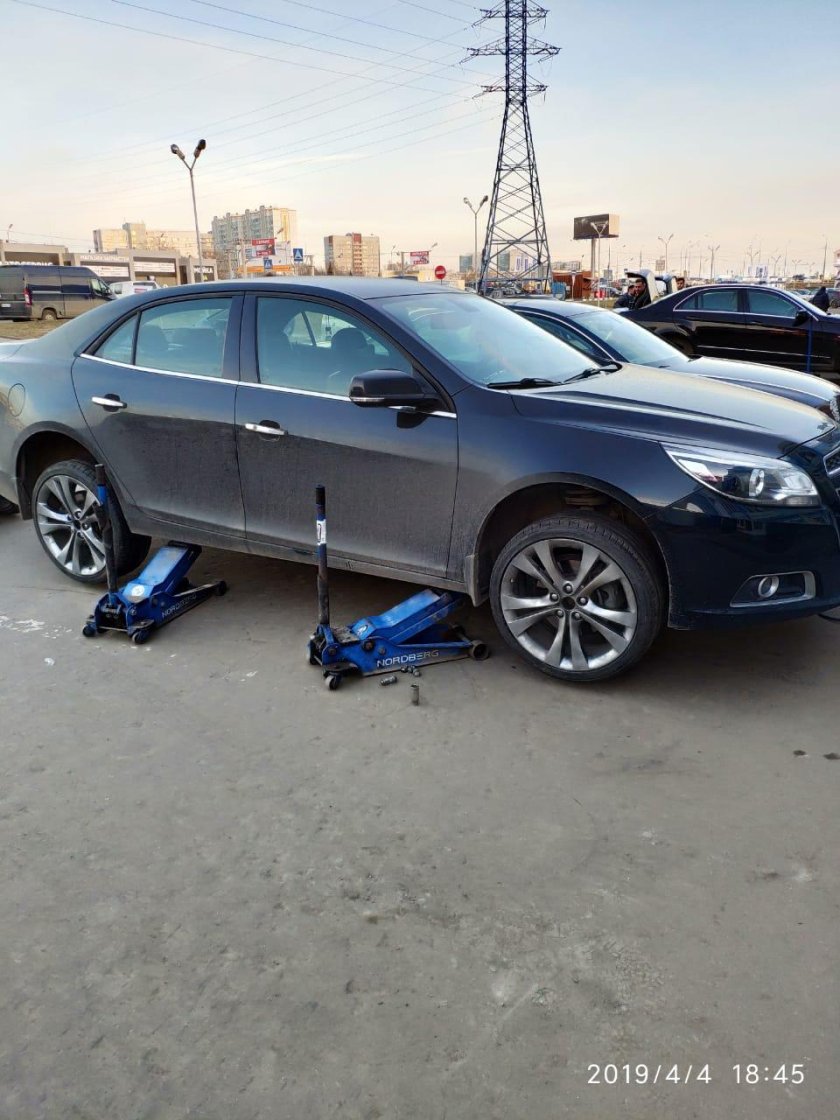 Диск на Шевроле Малибу r17