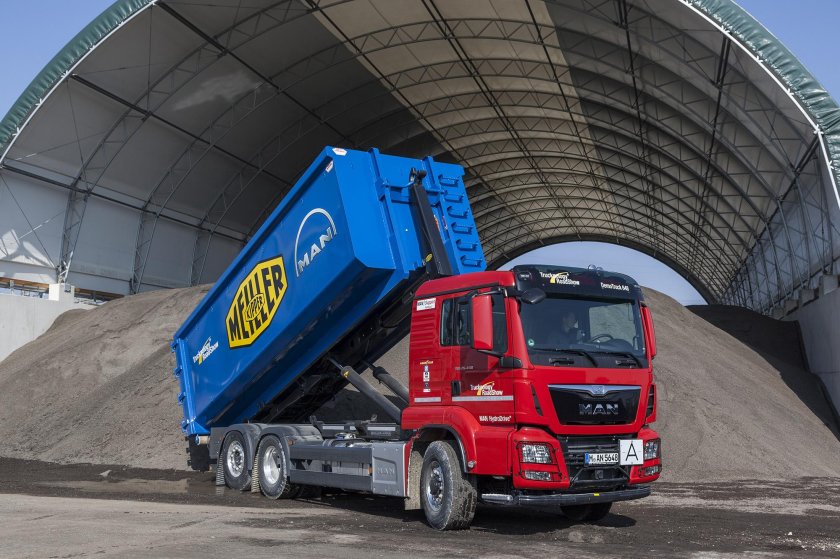 Автомобили-самопогрузчики со съемными кузовами