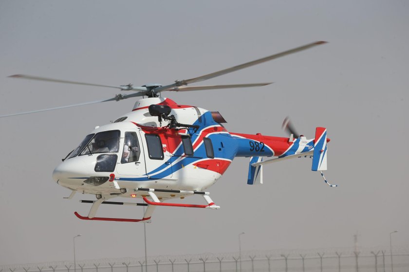 Вертолет Ансат на колесах