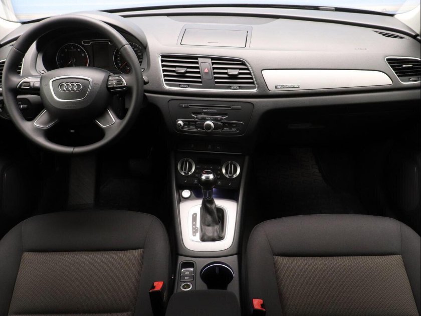 Audi q3 1.4 AMT, 2017 салон