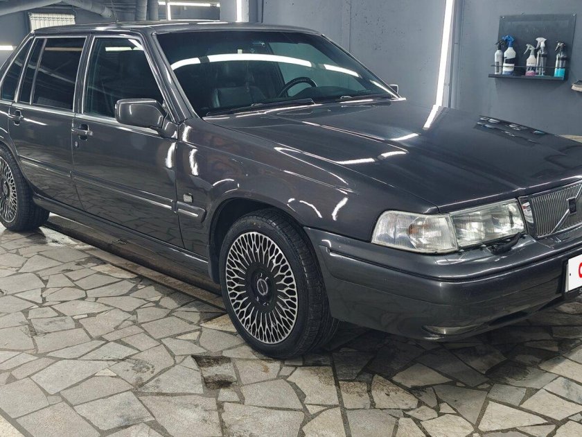 Volvo 960 royal