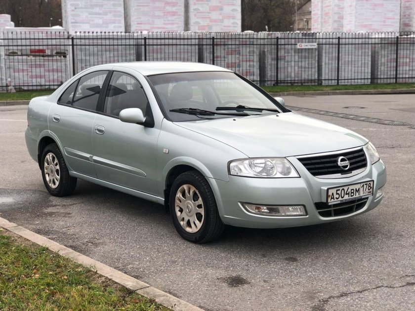 Nissan Almera 2006
