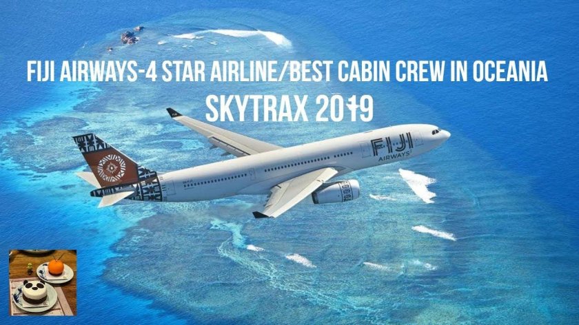 Самолет над океаном