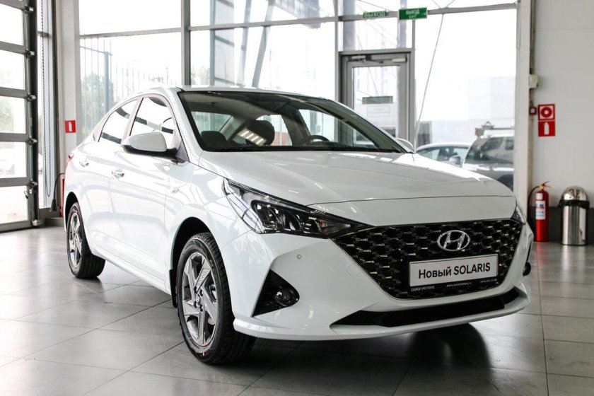 Hyundai Solaris 2022