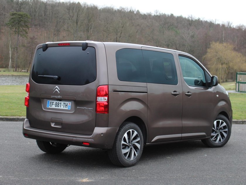 Ситроен Space Tourer