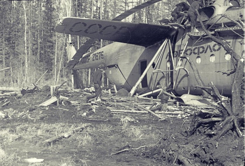 Вертолет ми-6 в Тарко-Сале