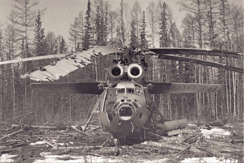 Вертолет ми-6 в Тарко-Сале