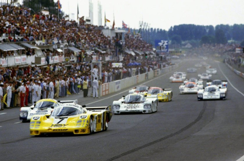 Le mans Porsche 956