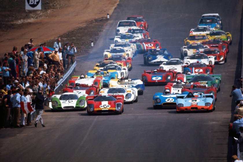 Реклама на автогонках