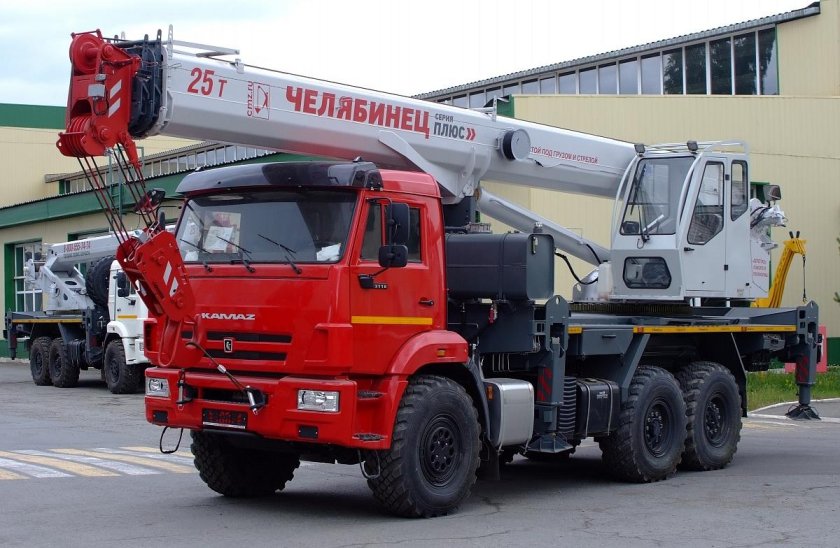 Автомобильный кран Урал КС-55732