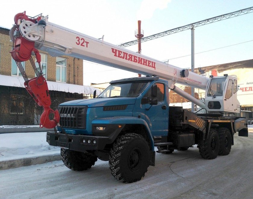 Кран автомобильный КС-55733