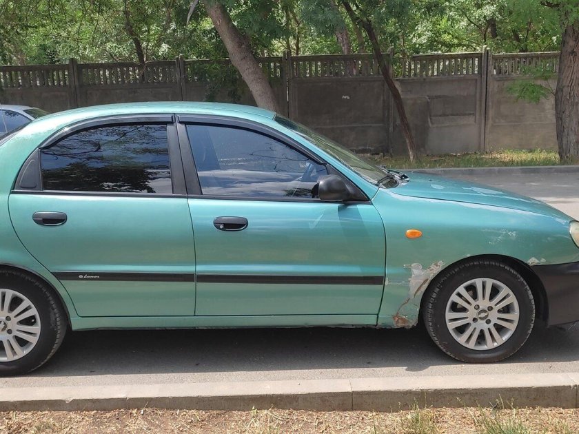 Ланос зеленый