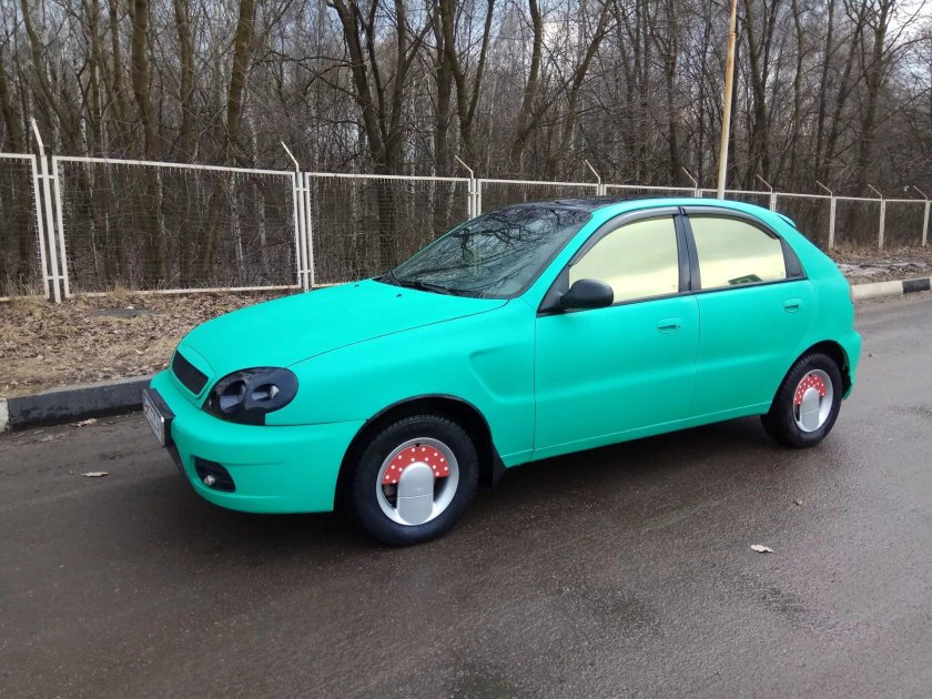 Daewoo lanos зеленый