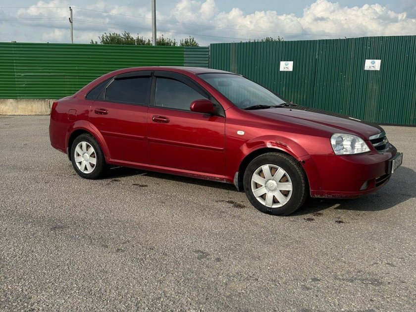 Chevrolet lacetti 2004 седан