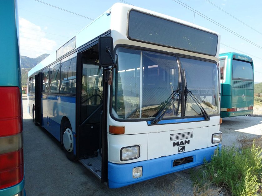 Автобус фото