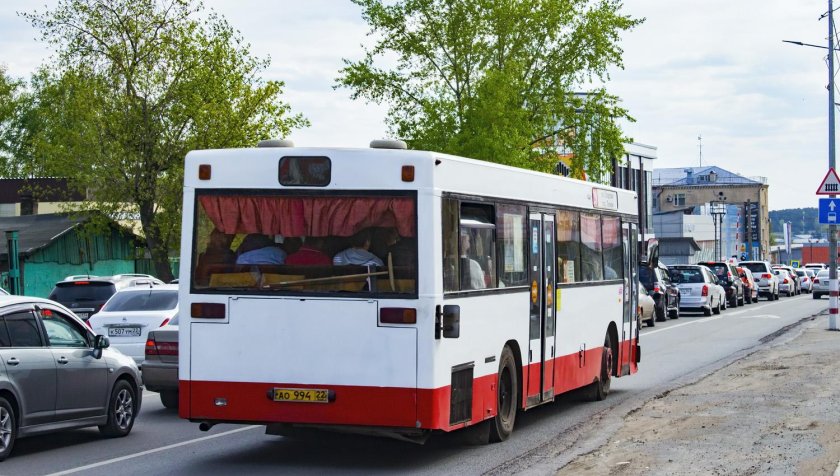 Автобус фото