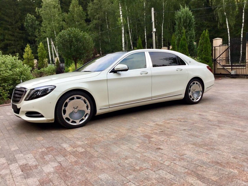 Мерседес 222 Майбах