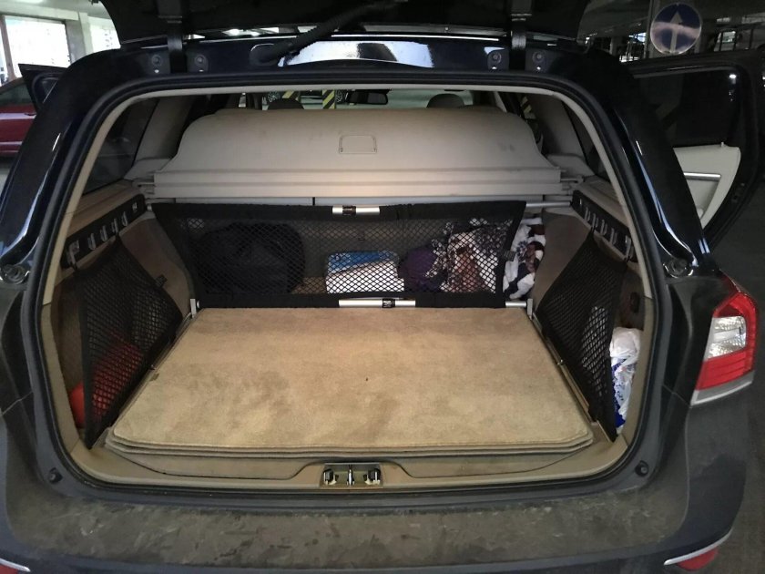 Багажник Вольво хс70