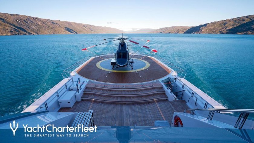 Суперяхта с вертолетной площадкой