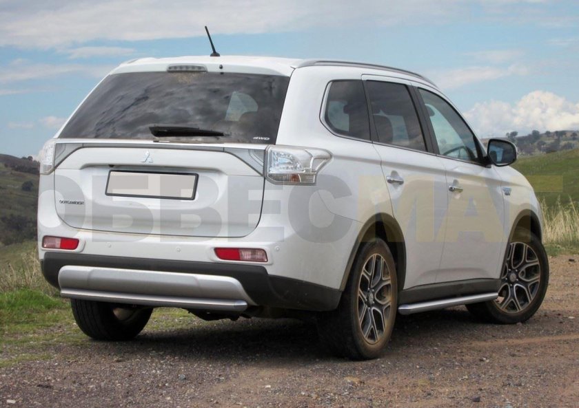 Мицубиси Аутлендер 2014