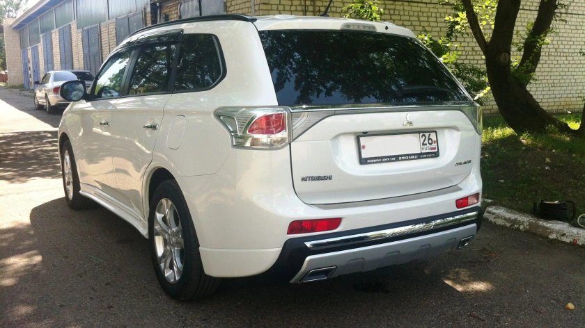 Аутлендер 3