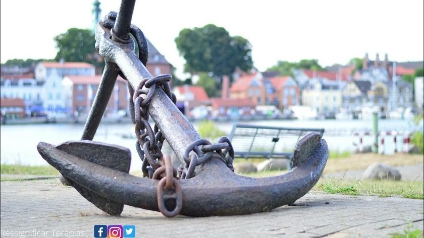 Корабельный якорь