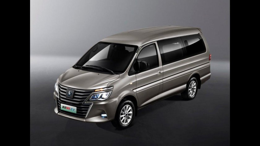 Минивэн dongfeng lingzhi