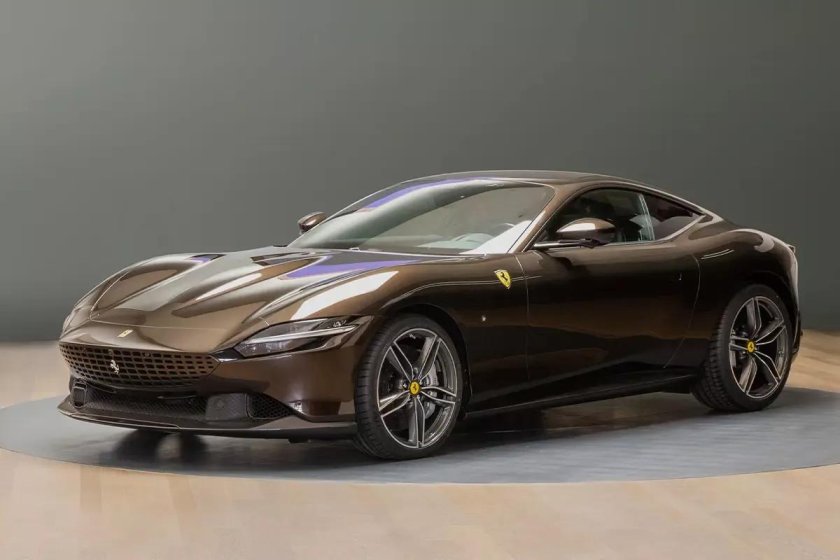 Феррари Рома 2022