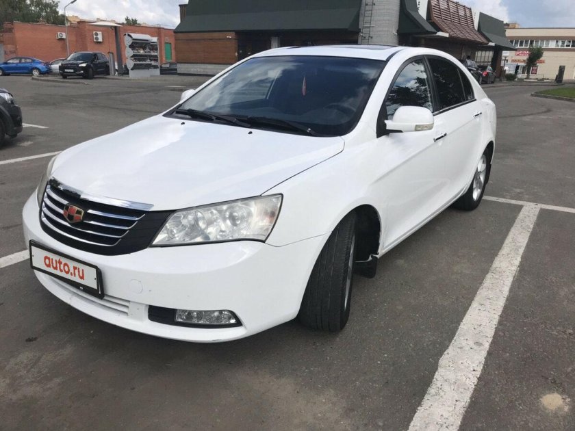 Geely Emgrand ec7 белая