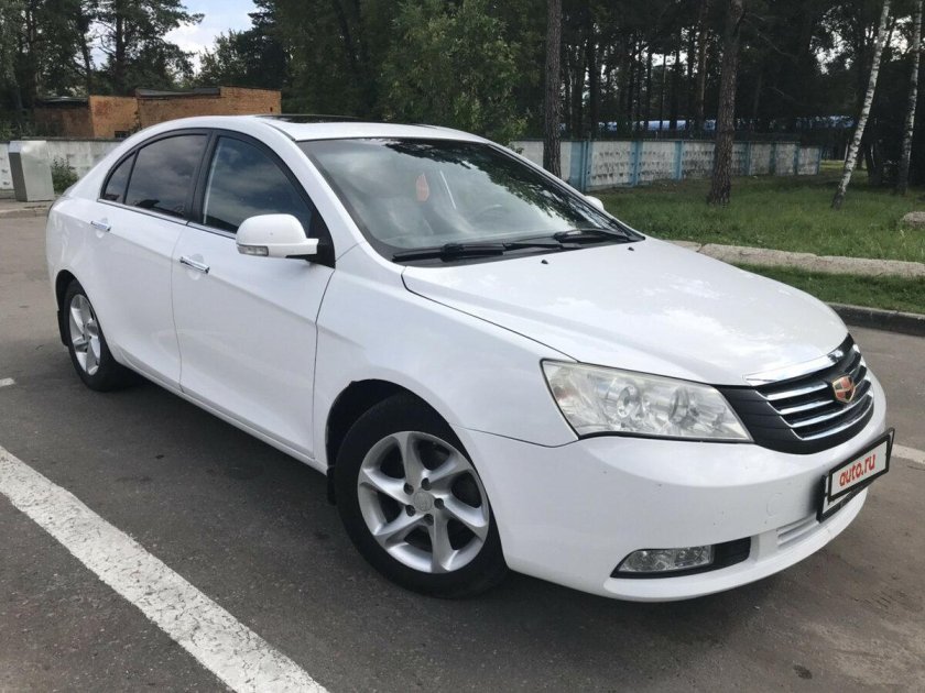 Geely Emgrand ec7 белая