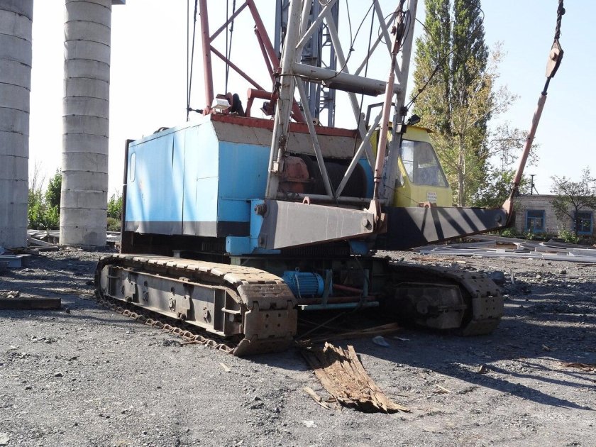 Гусеничный кран СКГ