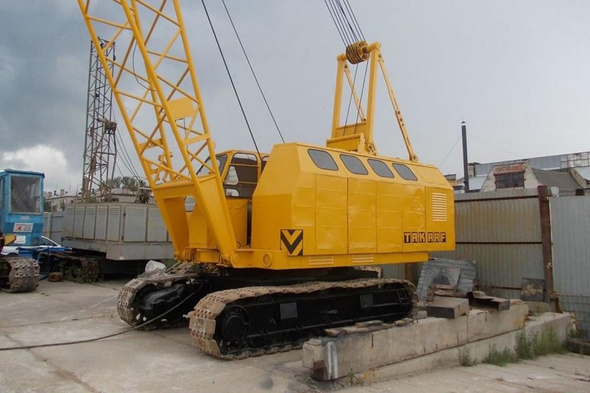 Гусеничный кран рдк 250
