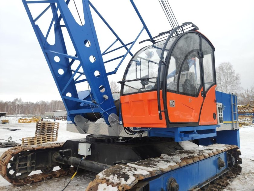 Гусеничный кран РДК-250