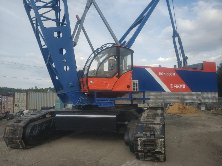 Кран гусеничный RDK 250