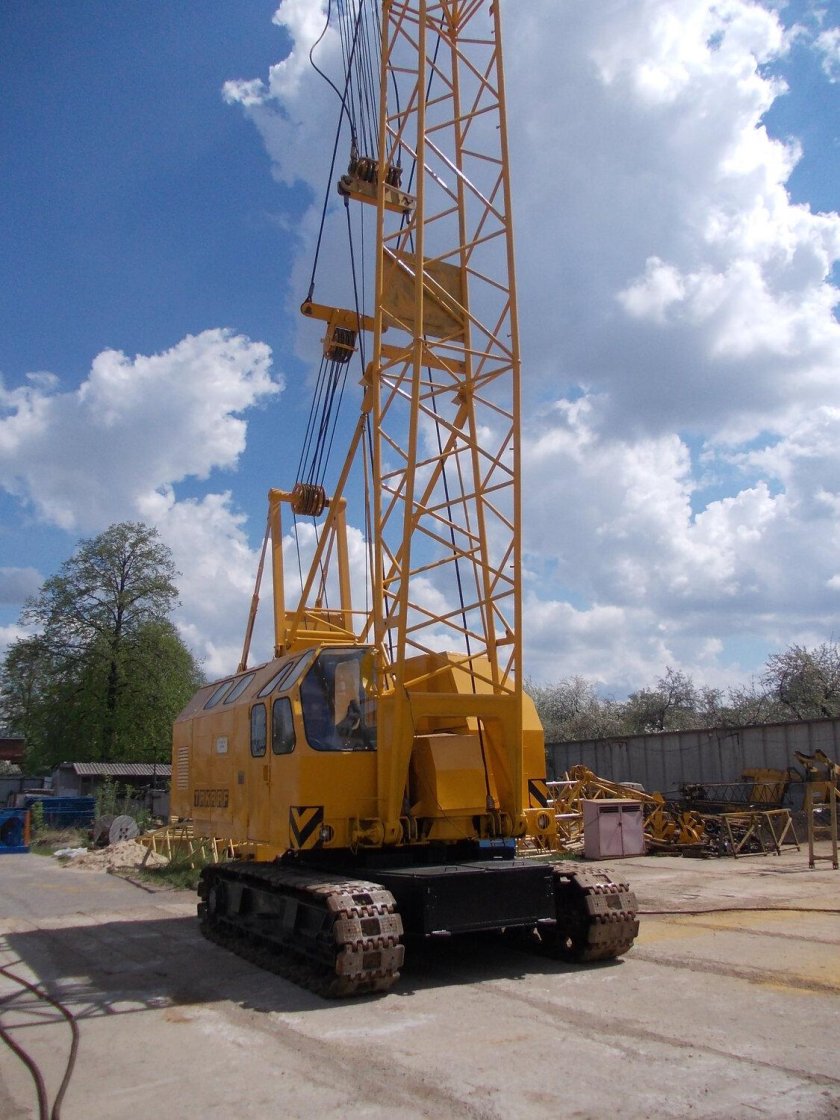 Гусеничный кран РДК-25