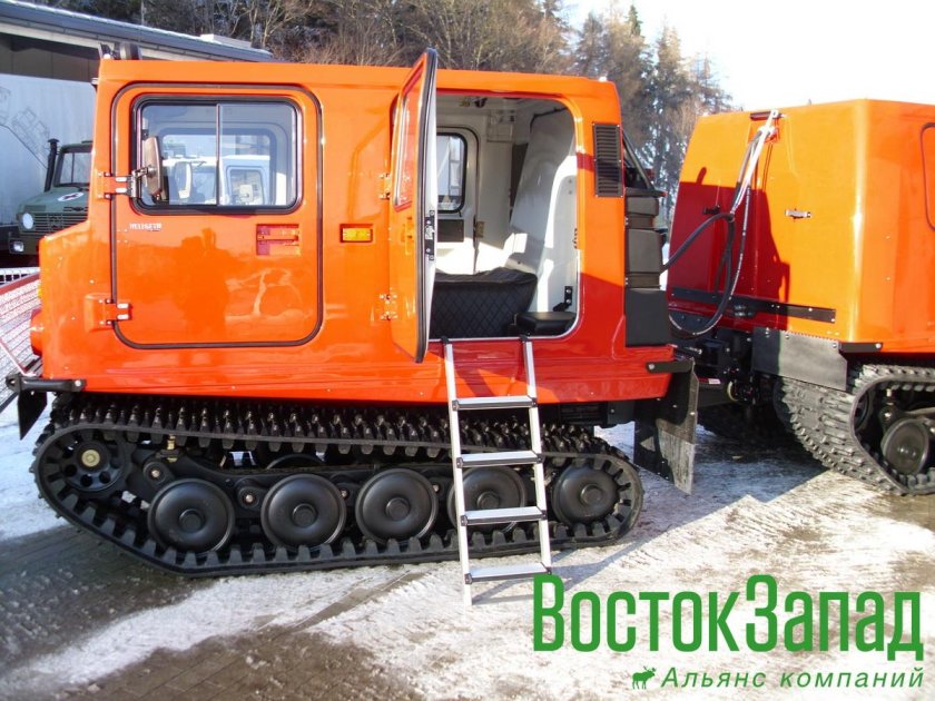 Гусеничный вездеход BV-206