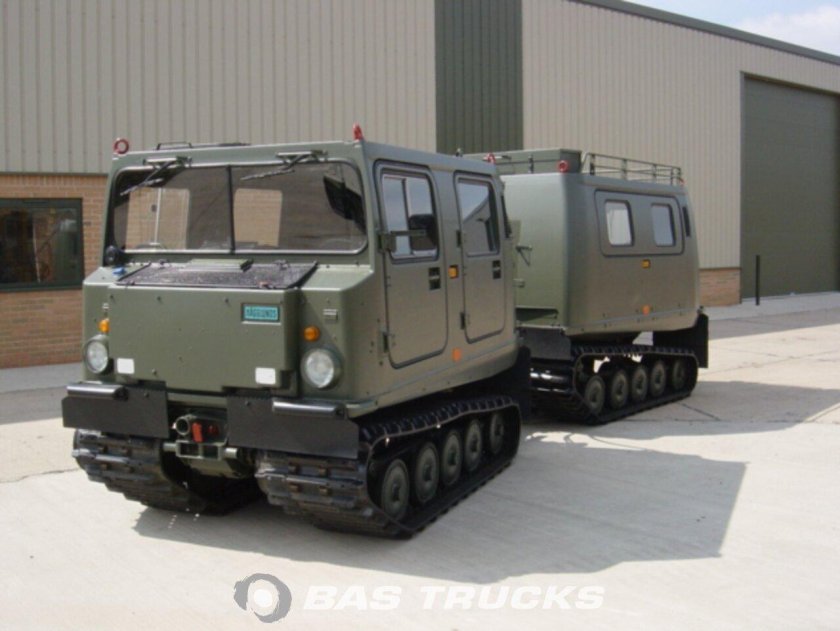 Гусеничный вездеход BV-206