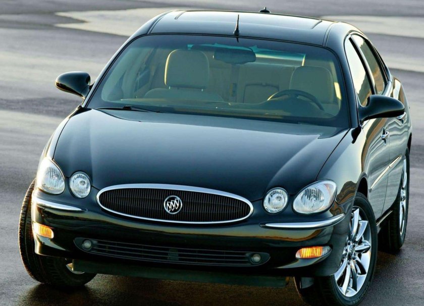 Buick Lacrosse 2005